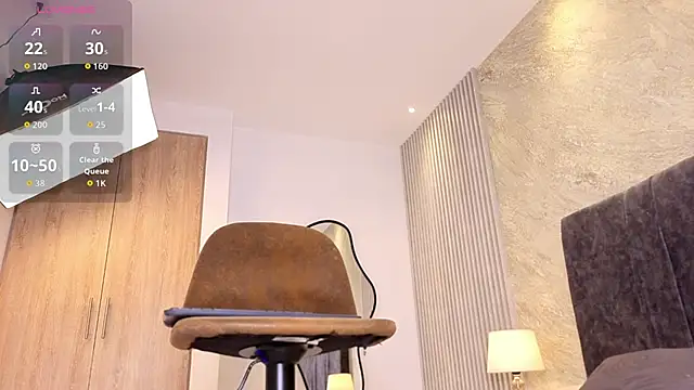 lola  sweetx online show from April 13, 2026, 11:16 am