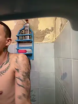 Osiiriis online show from January 16, 2025, 6:06 pm