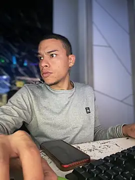 Osiiriis online show from February 24, 2025, 3:44 am