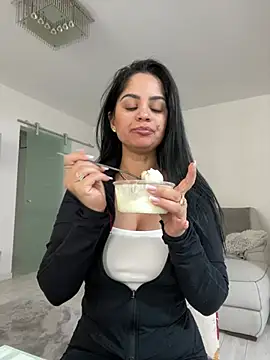  adelle online show from March 19, 2026, 12:09 pm