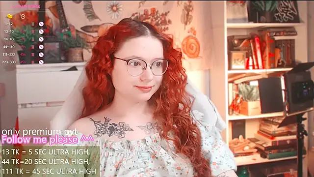 Snapshot of me__hanna chatting on February 19, 2026, 3:46 am me hanna online show from February 19, 2026, 3:46 am