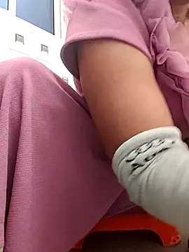 Snapshot of Archna-ji chatting on February 13, 2026, 5:14 am Archna-ji online show from February 13, 2026, 5:14 am