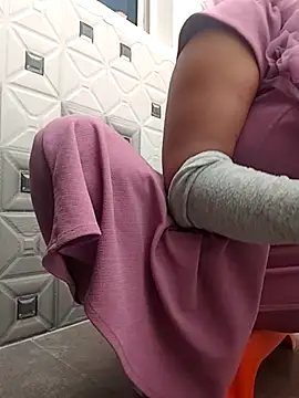 Snapshot of Archna-ji chatting on February 16, 2026, 6:09 am Archna-ji online show from February 16, 2026, 6:09 am