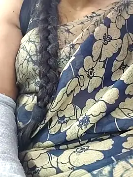 Snapshot of Archna-ji chatting on February 19, 2026, 7:15 am Archna-ji online show from February 19, 2026, 7:15 am