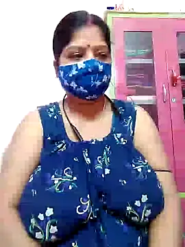 Kayra 34 online show from January 30, 2025, 1:53 pm