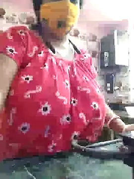 Kayra 34 online show from January 31, 2025, 2:37 am