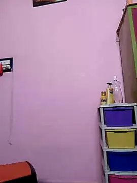 Kayra 34 online show from February 24, 2025, 11:54 am