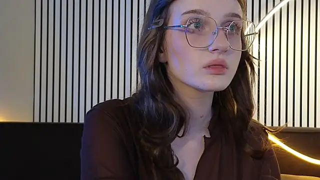 ELLIEJAY online show from March 7, 2025, 8:22 pm