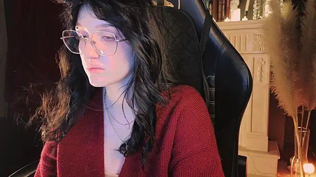 ELLIEJAY online show from September 21, 2025, 8:21 pm