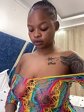 SexxyLunar online show from September 16, 2025, 5:41 am