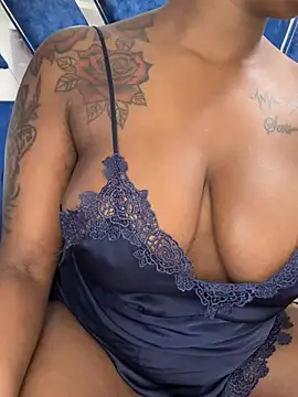 SexxyLunar online show from July 10, 2026, 12:15 am