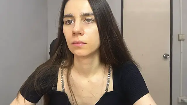 SassyJessi online show from November 22, 2025, 4:11 am