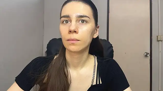 SassyJessi online show from December 3, 2025, 4:09 am