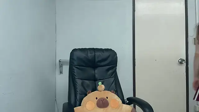 SassyJessi online show from July 14, 2026, 4:06 am