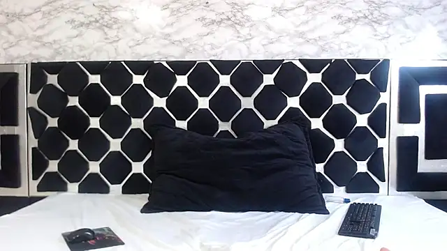 thiago19s online show from February 7, 2026, 7:06 pm