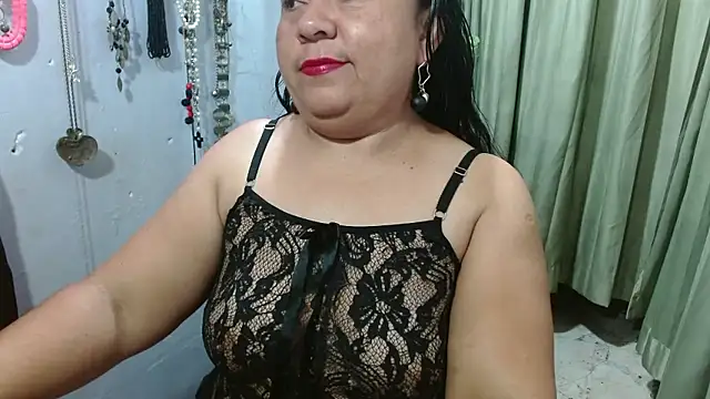 CanelaCollins online show from December 14, 2025, 6:41 am