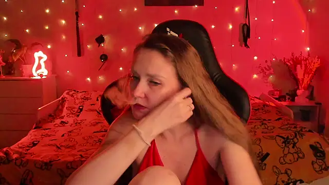 Snapshot of desperatehousewife__ chatting on September 19, 2025, 5:35 pm desperatehousewife   online show from September 19, 2025, 5:35 pm