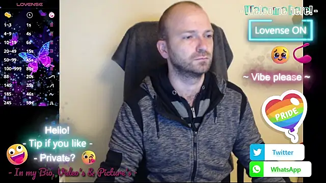 RealManHaveHairy online show from September 26, 2025, 6:23 pm