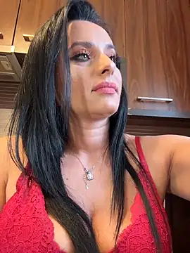 Hotmomcheckk  online show from November 16, 2025, 11:49 am