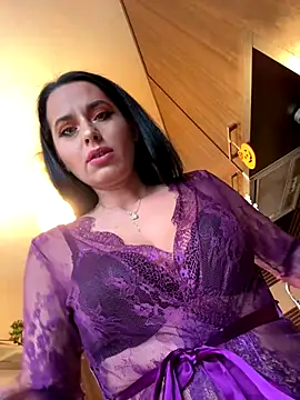 Hotmomcheckk  online show from December 22, 2025, 11:40 am