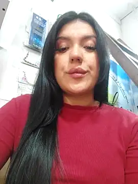 Sophie-hatter online show from March 7, 2025, 3:07 pm