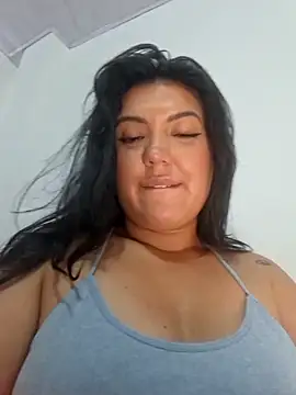 Sophie-hatter online show from April 3, 2026, 6:50 pm