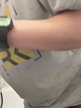 czruz online show from March 12, 2025, 3:24 am