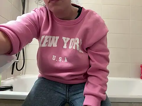 czruz online show from November 7, 2025, 7:36 pm