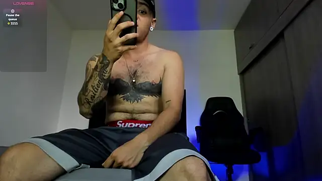 Snapshot of male_pussy chatting on April 26, 2026, 5:21 pm male pussy online show from April 26, 2026, 5:21 pm