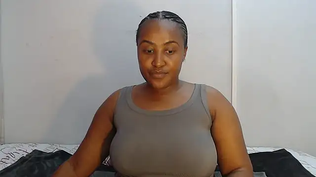 yummydoll97 online show from December 2, 2025, 1:50 pm