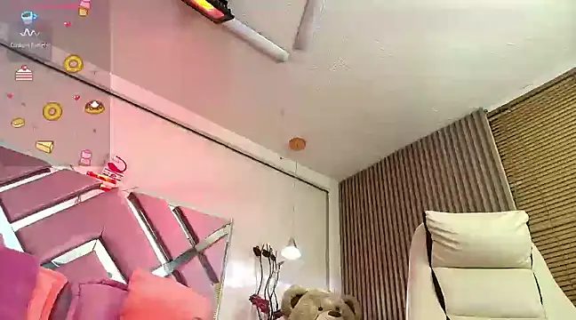 Snapshot of shelby_carson chatting on February 11, 2025, 11:44 pm shelby carson online show from February 11, 2025, 11:44 pm