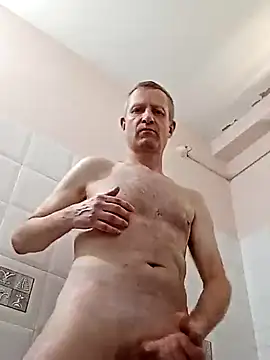 Snapshot of NicoPuma chatting on March 4, 2025, 3:33 am NicoPuma online show from March 4, 2025, 3:33 am