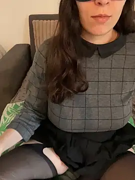 Kristina A online show from September 23, 2025, 12:52 pm