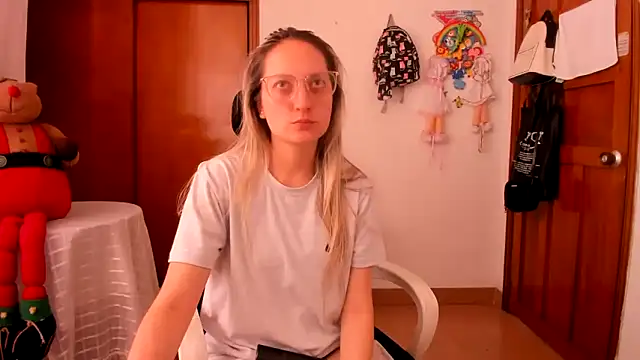 Adele johnsonn1 online show from February 27, 2026, 4:40 pm