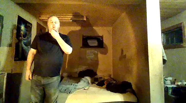 Nightshade7712 online show from February 3, 2025, 11:09 am