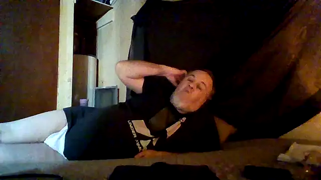 Nightshade7712 online show from February 22, 2026, 12:15 pm