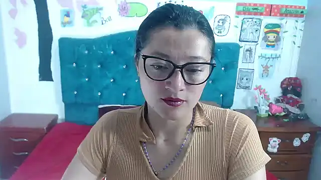 Snapshot of lunazulsj chatting on November 15, 2025, 2:02 pm lunazulsj online show from November 15, 2025, 2:02 pm