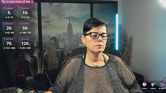 ninarandmann online show from September 25, 2025, 4:32 pm