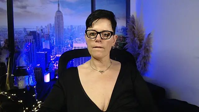 ninarandmann online show from December 20, 2025, 6:15 pm