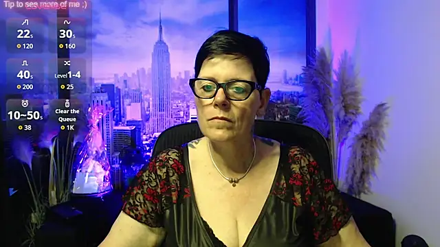 ninarandmann online show from June 1, 2026, 4:31 pm