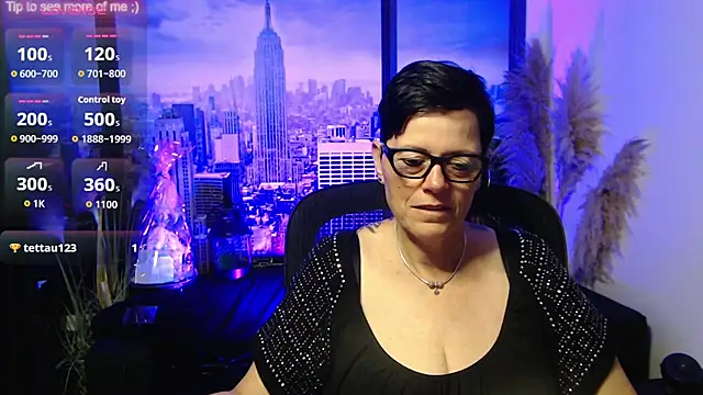 ninarandmann online show from July 4, 2026, 2:34 pm