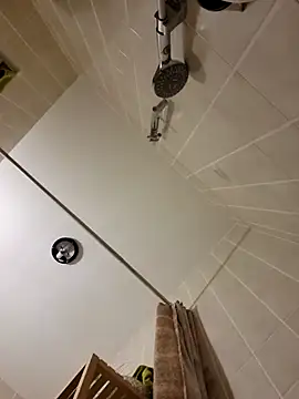 high andlow420 online show from March 10, 2025, 9:29 pm