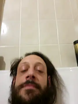 high andlow420 online show from March 17, 2025, 1:50 pm