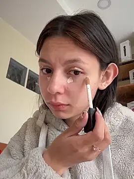 Bonniepark online show from October 29, 2025, 1:02 pm