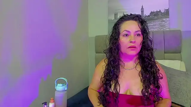 hanny milf online show from July 17, 2026, 12:01 pm