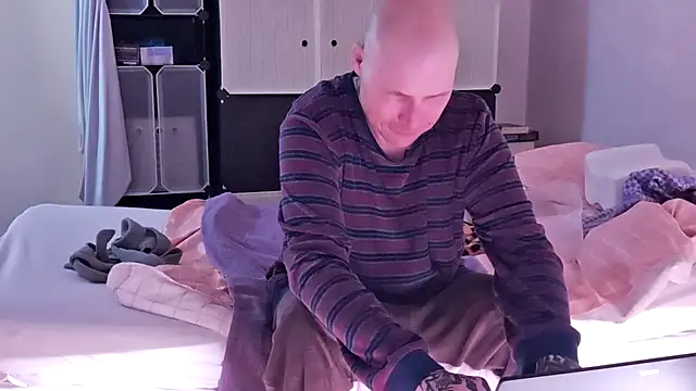 gaywolf426 online show from March 1, 2026, 6:10 pm