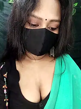 Idhika Paul online show from November 16, 2025, 12:38 am