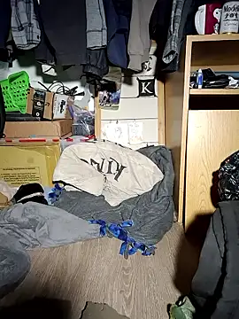 yourdirtysecret 23 online show from January 18, 2026, 5:44 am