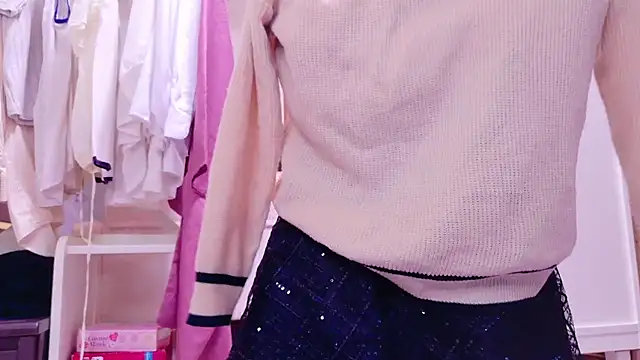 Snapshot of Naachan_ chatting on February 17, 2025, 2:26 pm Naachan  online show from February 17, 2025, 2:26 pm