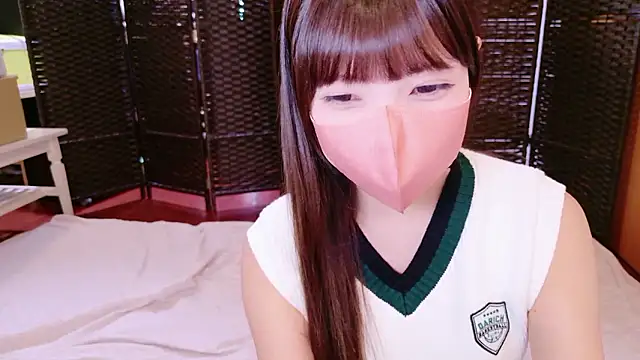 Snapshot of Naachan_ chatting on September 27, 2025, 12:48 am Naachan  online show from September 27, 2025, 12:48 am